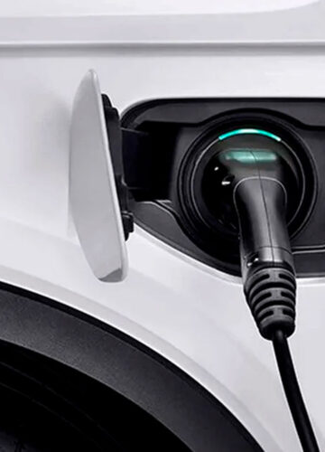 Engenharia-Ribeiro-Servicos-Instacao-Tomada-Carro-Eletrico-2