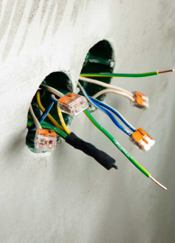 Ribeiro-Engenharia-Servico-Instalacao-Infraestrutura-eletrica-2